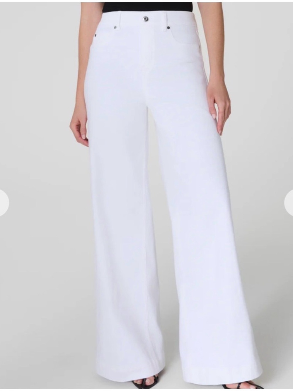 Spanx Wide Leg White Jeans Size Medium 27” inseam